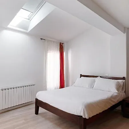 Apartment Bright And Cozy By Wonderful Italy